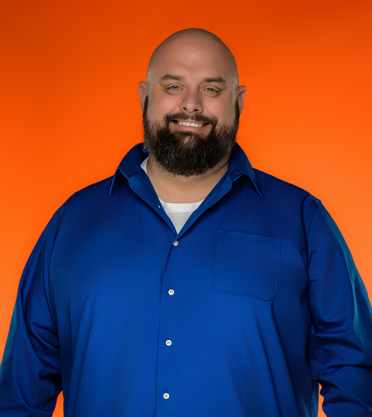 Lee Wilson, Agent Partner